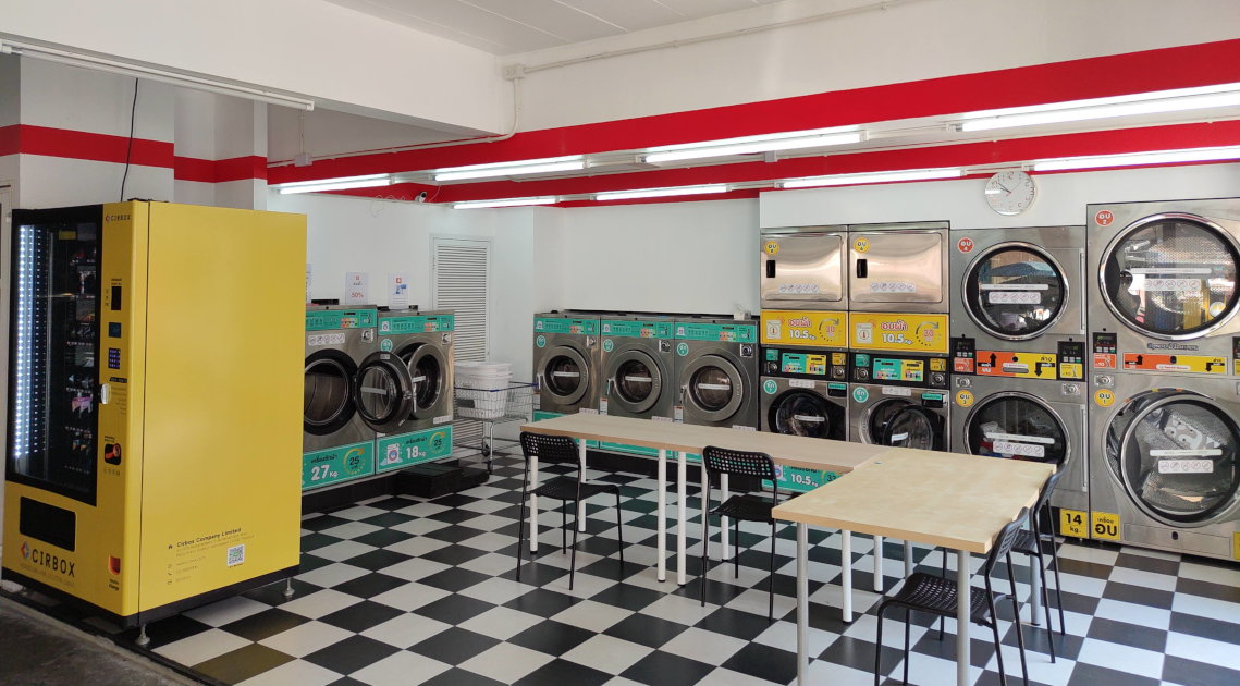Quik Laundry 24/7 coin laundry interior in Pathum Wan, Bangkok